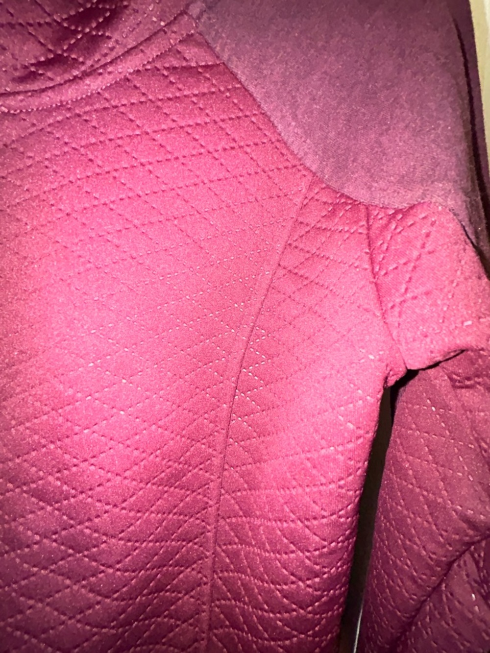 The North Face Women's Quilted Fleece Jacket - Wine - Picture 3 of 8